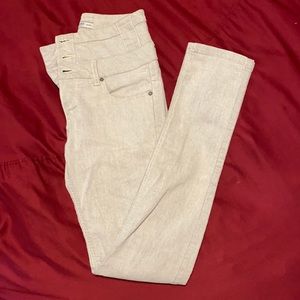 Light gray skinny jeans